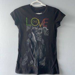 Bob Marley t-shirt